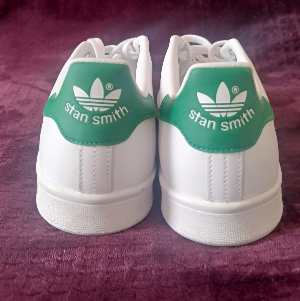 Shoe's